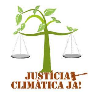 "Justice climatique maintenant!", affiche des Amis de la Terre.
