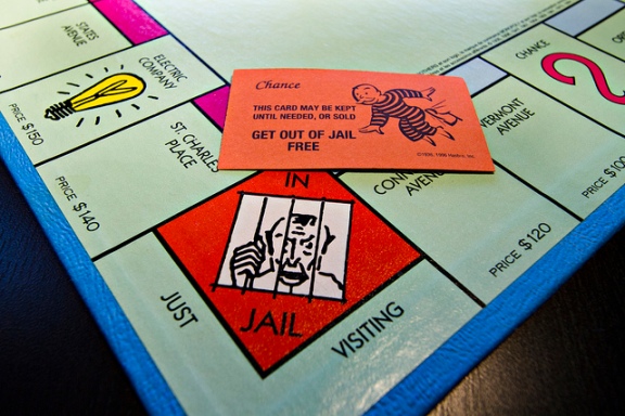 Monopoly Jail. Par Melissa Hinca-Ownby. CC-BY-NC-SA. Source : Flickr.