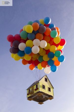flying-house-inspired-by-up-movie-11-thumb